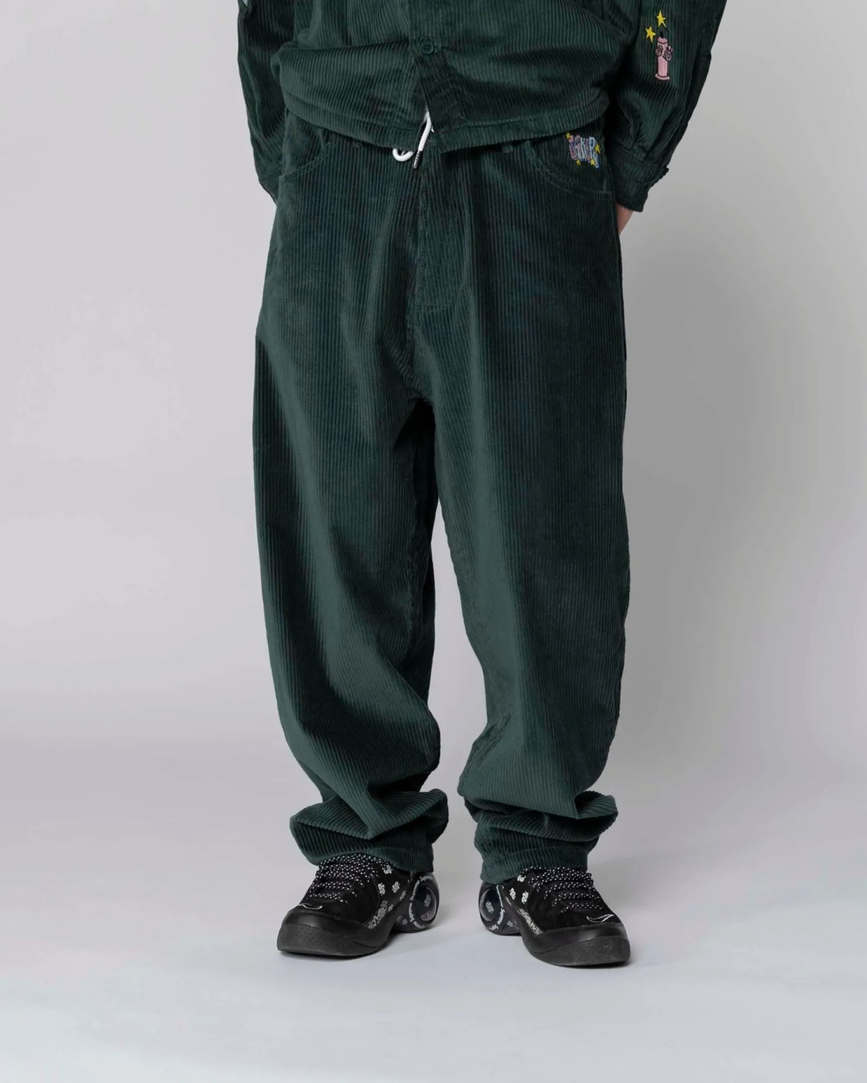 Jacker City Tour Extra Baggy Pant Corduroy-Dark Green
