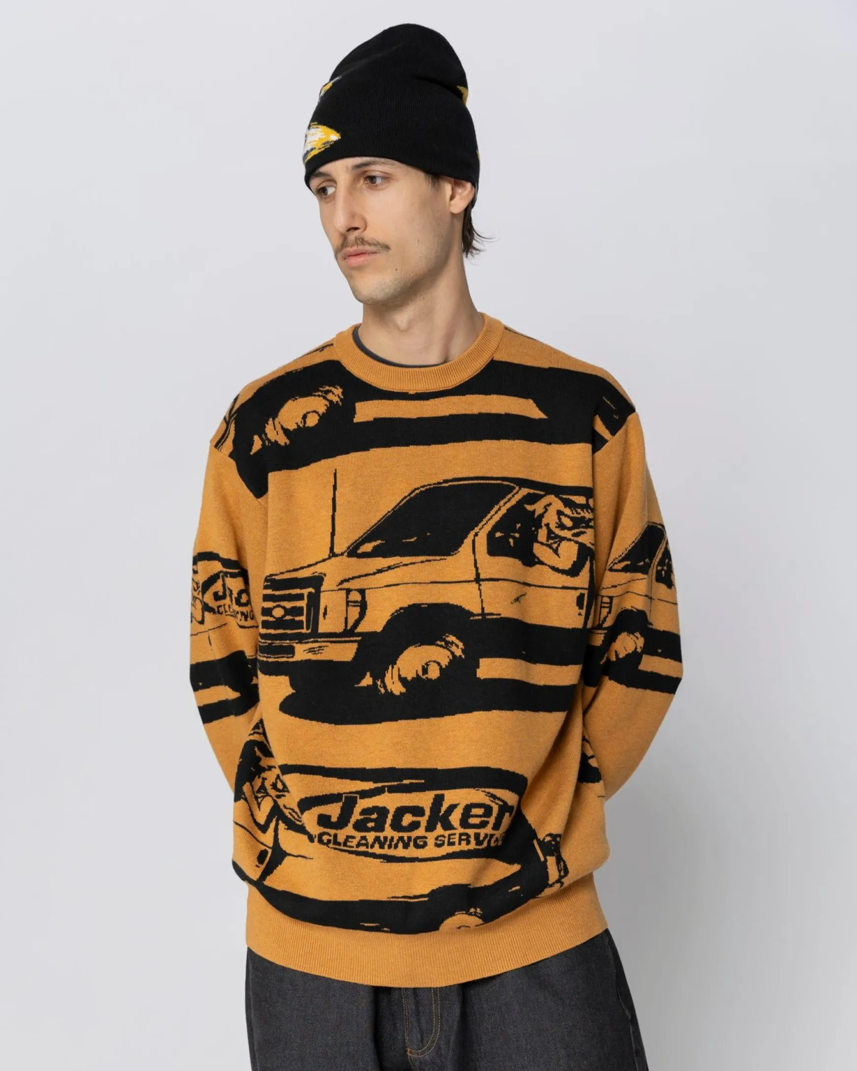 Jacker Cleaner Crewneck Knit-Yellow